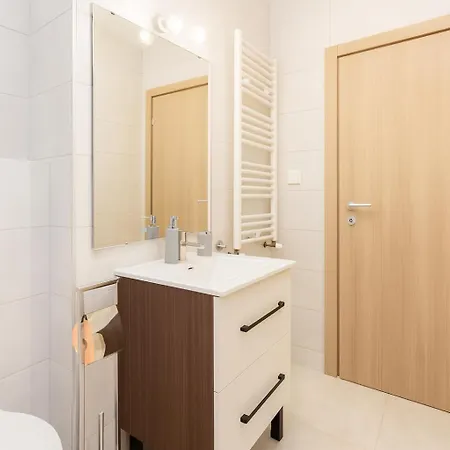 Riverside 45 Free Parking * Bukarest