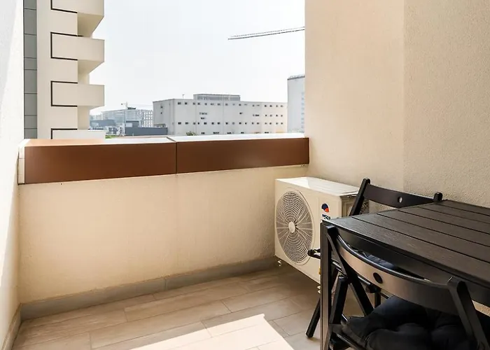Apartment Riverside 45 Free Parking Bukarest