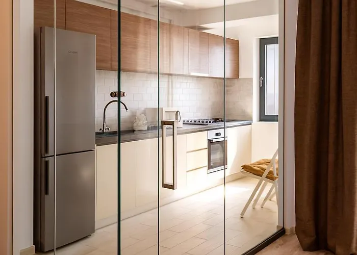 Riverside 45 Free Parking Apartment *