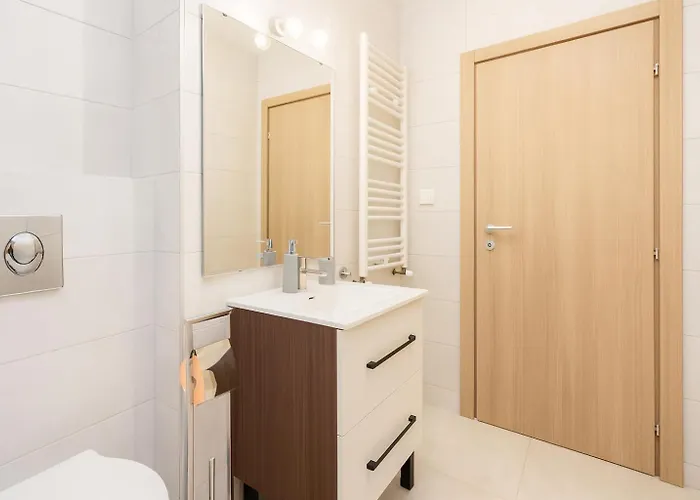 Riverside 45 Free Parking * Bucureşti